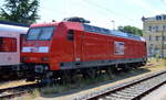 Mitteldeutsche Eisenbahn GmbH, Schkopau [D]  145 012-1  [NVR-Nummer: 91 80 6145 012-1 D-DB] abgestellt am 22.06.22 Bahnhof Riesa.