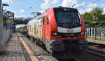 Mitteldeutsche Eisenbahn GmbH, Schkopau [D] mit der Eurodual Lok  159 217-9  [NVR-Nummer: 90 80 2159 217-9 D-ELP] am 23.05.24 Durchfahrt Bahnhof Berlin-Hohenschönhausen.