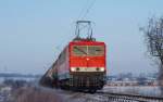 MEG 701 hat am 6.1.09 in Holleben mit dem von ihr ab Osnabrck gezogenen Pendelzug Slusikil-Buna den Werkbahnhof Buna fast erreicht.