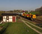 Zementleerzug nach Rüdersdorf mit G1206 (MAK) der MEG, gesehen in Jößnitz am 16.04.2015