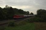 Die MEG 701 (155) zieht den Zementleerzug von Regensburg Ost nach Rüdersdorf am 03.09.2015.