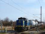 Am 16.03.09 fuhr MWB V2304 einen der ersten Zementzge fr den Pipelinebau in Mukran. Hier zusehen mit einem Leerzug wieder zurck nach Itzehoe kurz nach Verlassen des Hbf Stralsund.