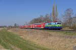 Am 22.03.2022 ist 111 074 mit einem RB48-Ersatzzug auf der linken Rheinstrecke bei Brühl in Richtung Bonn HBF unterwegs.