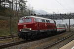 Am 26.11.21 zog 218 155 der NeSA einen IC-Wagenpark von Kempten nach Stuttgart.