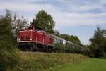 V 100 1041 der Eisenbahn-Betriebsgesellschaft Neckar-Schwarzwald-Alb mbH (NeSA) fuhr am 11.09.11 mit einem Sonderzug von Mnsingen ber Schelklingen, Ulm und Friedrichshafen nach Lindau und zurck,