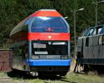 Doppelhopser VT 670.01 der Prignitzer-Eisenbahn im AW Neustrelitz zum Tag der offenen Tr am 04.05.07