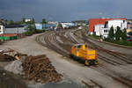 Lok 70 der Westfälischen Lokomotiv-Fabrik Reuschling (Hattingen) im Leiheinsatz für die Neuss-Düsseldorfer Häfen (Neusser Eisenbahn). // Neuss Hessentor // 4. Mai 2011