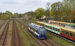 Auf dem Weg von Lichtenberg nach Kostrzyn passiert 632 024 am 08.04.17 Fredersdorf.