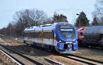 NEB mit VT 632.001/ SA 139 015 als RB26 zurück Richtung Berlin-Lichtenberg in Berlin Kaulsdorf vorbei an einem Zementstaub-Leerzug gezogen von einer MEG Claas auf dem Weg nach Rüdersdorf auf dem Ausweichgleis in Berlin-Kaulsdorf am 21.03.18