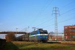 Vom Bahnsteigende des Haltepunkts Dormagen Chempark entstand dieses Bild von NIAG 14 mit Kohlezug.