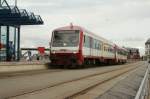 Dieser Steuerwagen wurde aus einem Reisezugwagen  gebastelt .Damit ist er einmalig.Dagebll am 14.07.08.