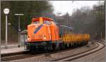 Eine Diesellok der North Rail durchfhrt den Bahnhof in Eschweiler.Am Haken ein paar Niederbordwagen.