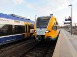 VT 646 043 der ODEG zur Rckfahrt nach Brandenburg HBF am 05.12.2011 im Bahnhof von Rathenow