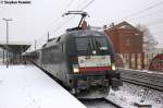 ES 64 U2 - 097 (182 597-5) MRCE Dispolok GmbH fr ODEG - Ostdeutsche Eisenbahn GmbH mit dem RE4 (RE 37321) von Rathenow nach Ludwigsfelde in Rathenow.