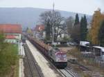 Red Tiger der Osthannoverschen Eisenbahn AG bei der Einfahrt in den Bahnhof Knigsbronn.