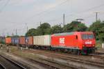 Eine berraschung am frhen Morgen in Magdeburg Hbf. 145 093-1 (145-CL 015) der OHE mit einem Containerzug. Die Fahrt ging in Richtung Magdeburg-Neustadt. Fotografiert am 29.07.2010. 