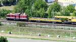 PRESS 204 347-9 ( 9280 1202 347-1 D-PRESS ) mit einem Bauzug am Haken in Gera am 24.7.2022.