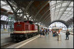 Die Diesellok 114 703-2 (PRESS) ist am 21.05.2023 mit dem Sonderzug PTB 77293 aus Espenhain in Leipzig Hbf angekommen.