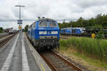 Anfang Juni 2024 rangierte die PRESS-Diesellokomotive 218 058-9 am Bahnhof in Niebüll nach einem Lokwechsel zum Abstellpunkt.