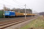 145 030-7 der PRESS mit einem Holzzug zwischen Growudicke und Rathenow wohl in Richtung Arneburg unterwegs. 08.04.2010