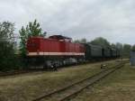 PRESS 112 565 rangierte,am 19.Mai 2012,den Schweriner Traditionszug an den Bahnsteig in Putbus.Nachdem dann noch 91 134 mit angehngt wurde,ging es nach Bergen/Rgen.