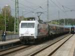 PRESS 145 023,noch mit Fleischmannwerbung,am 11.Mai 2013,mit dem Sonderzug Binz-Cottbus,in Bergen/Rgen.