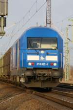 235 015 der Pressnitztalbahn im Bf. Ludwigslust. 12/2006
