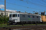 Re 620 003-4 von railadventure durchfährt am 20.09.2024 den Bahnhof Pratteln.