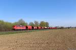 151 058 Railpool zieht Schüttgutwagen bei Klein Schneen am 21.04.2021 in Richtung Süden!