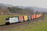 Rpool 186 446 unterwegs für Lineas bei Harrbach 25.3.2022