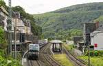 Die Railpool-193 998-2 durchfährt am 27.06.2023 den Bahnhof Assmannshausen in Richtung Norden