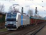 RAILPOOL 193 115 mit Güterzug in Richtung NL in Salzbergen, 30.01.2024