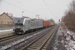 Railpool Vectron 193 802-6 mit Containerzug in Fahrtrichtung Sden. Aufgenommen in Wehretal-Reichensachsen am 21.03.2013.