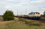 Am 23.09.20 schleppte 218 489 einen leeren Schwellenzug durch Gräfenhainichen Richtung Bitterfeld während im Hintergrund ein ICE 1 auf dem Weg nach Wittenberg war.