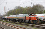 RBH 802 wurde am 7. April 2017 mit Druckgaskesselwagen im Bahnhof Gladbeck West fotografiert.