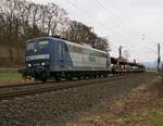 151 152-6 (RBH 262) mit leeren Autotransportwagen in Fahrtrichtung Süden.