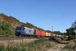 145 027 mit einem Containerzug aus Würzburg kommend am 6.