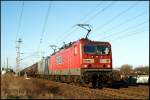 Mit einem Kesselzug von Rostock-Seehafen nach Stendell duchfahren RBH 107 und RBH 116 am 30.01.2012 den Abzweig Srg.