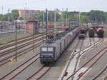 Nicht mehr in Angermünde sind die RBH Lok`s,während der Pause,abgestellt jetzt muß man bis Eberswalde fahren.Von der dortigen Straßenbrücke lassen sich die Lok`s am Besten