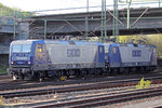 RBH 135 (143 254-1) mit RBH 116 (143 573-4) durchfahren Hamburg-Harburg 20.4.2016