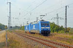 101 027 hatte am 18.09.24 die RDC-Schwesterlok 101 071 im Schlepp und rollte mit ihr durch Saarmund Richtung Schönefeld.