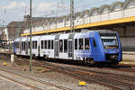 Vlexx 622 944 verlässt Koblenz Hbf.