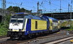 Regionalverkehre START GmbH mit der  246 008  (NVR:  92 80 1246 008-7 D-BTH ) mit dem RE 5 aus Cuxhaven bei der Einfahrt Bahnhof Hamburg-Harburg am 15.07.24