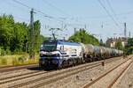 VTG 159 222-9 retrack Eurodual mit Kesselzug in München-Heimeranplatz, am 14.06.2023.