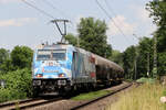 RHC 185 350-6 auf der Hamm-Osterfelder Strecke am BÜ KM37,285 am 15.6.2023