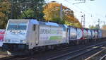 RTB CARGO GmbH mit Rpool  186 421-4  [NVR-Number: 91 80 6186 421-4 D-Rpool] und Containerzug Richtung Frankfurt/Oder am 11.10.18 Berlin-Hirschgarten.