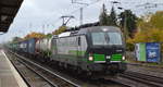 RTB CARGO GmbH, Düren [D] mit der ELL Vectron  193 726  [NVR-Nummer: 91 80 6193 726-7 D-ELOC] und Containerzug am 29.10.20 Berlin Hirschgarten.