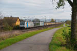 185 680 Rpool/RTB  Lecker Technik , 185 573 MRCE (kalt) und 185 672 Rpool/RTB (kalt) mit einem ARS Altmann Autotransportzug bei Postbauer-Heng Richtung Nürnberg, 20.10.2019