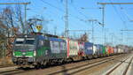 RTB CARGO GmbH, Düren [D] mit der ELL Vectron  193 732  [NVR-Nummer: 91 80 6193 732-5 D-ELOC] und Containerzug am 06.01.22 Durchfahrt Bf.