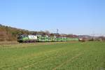 193 832 RTB mit einem Hödlmayr-Autozug bei Harrbach am 07.04.2018